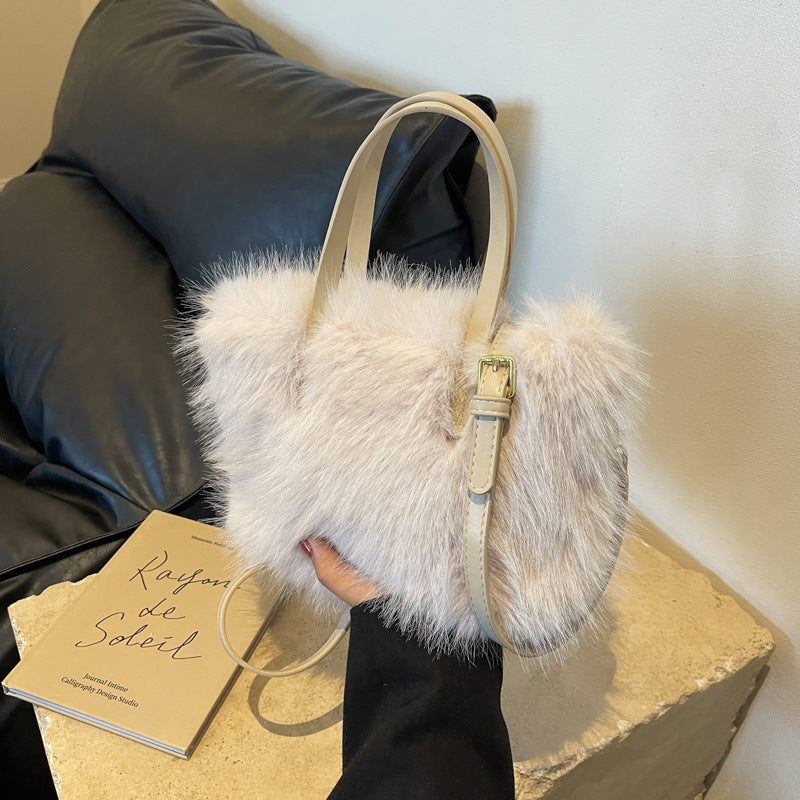 Faux Fox Plush One-shoulder Crossbody Bag